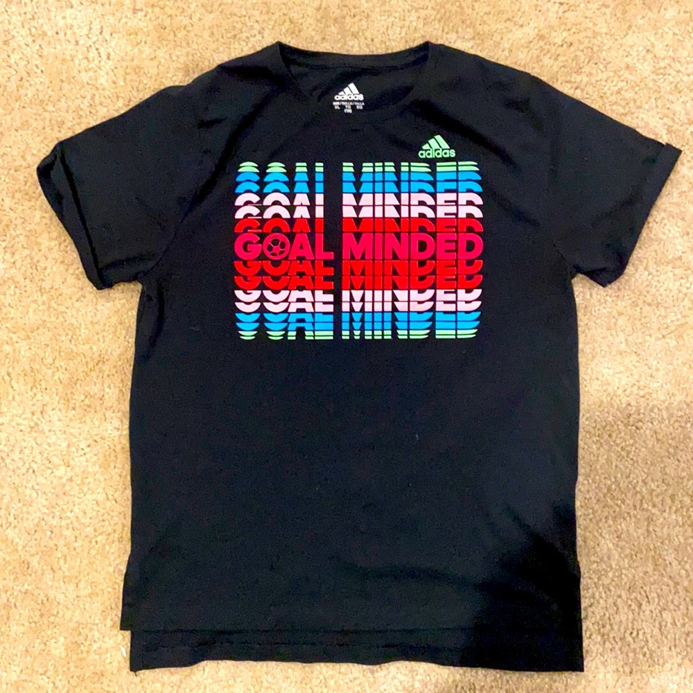 Adidas soccer T-shirt (like new) girls XL